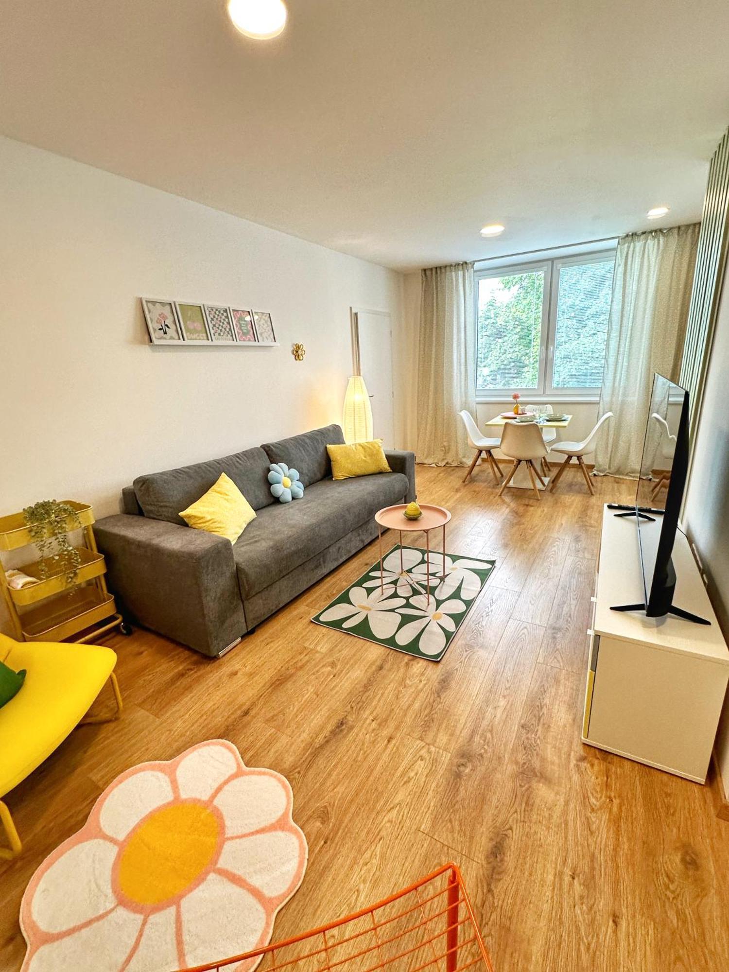 City Apartment I Trenčín Extérieur photo