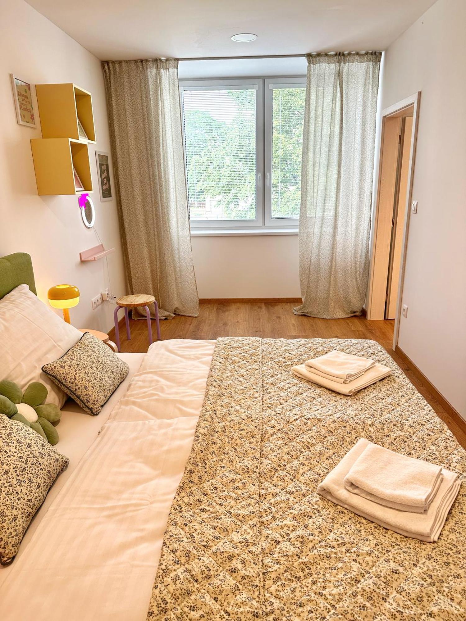 City Apartment I Trenčín Extérieur photo