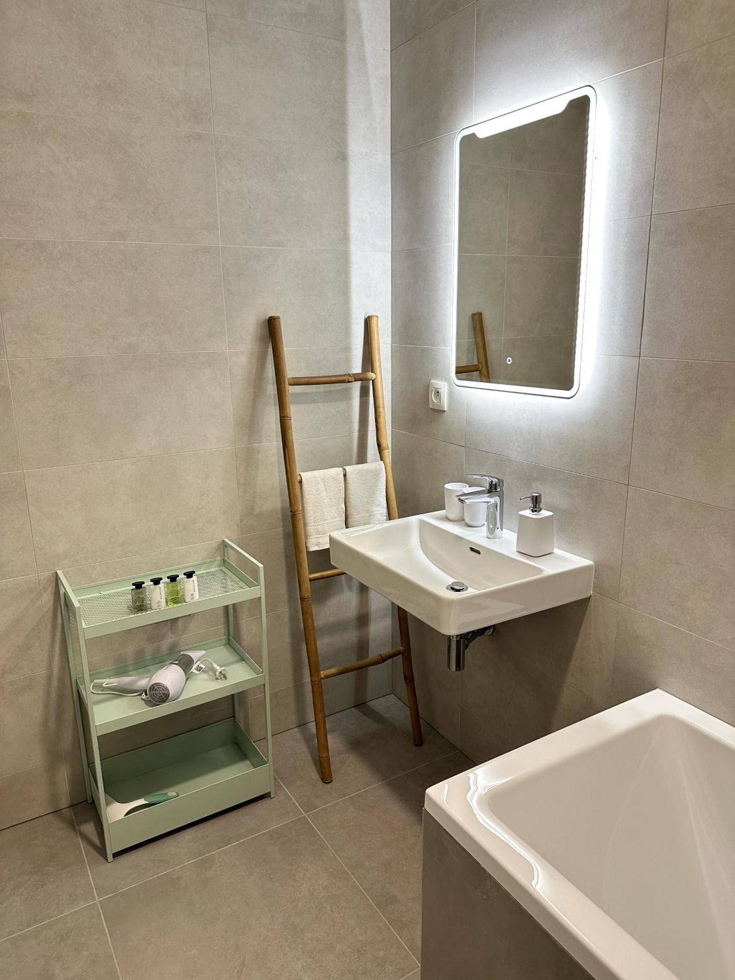 City Apartment I Trenčín Extérieur photo